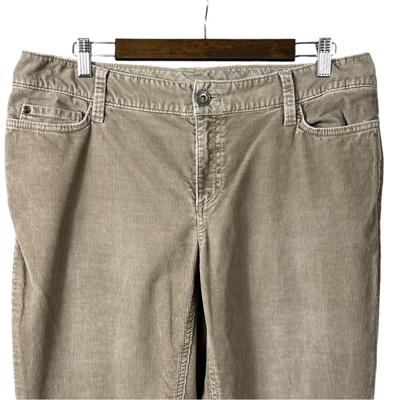 Eddie Bauer Corduroy Women's Curvy Bootcut Pants 12 Khaki Tan Stretch - Picture 6 of 11